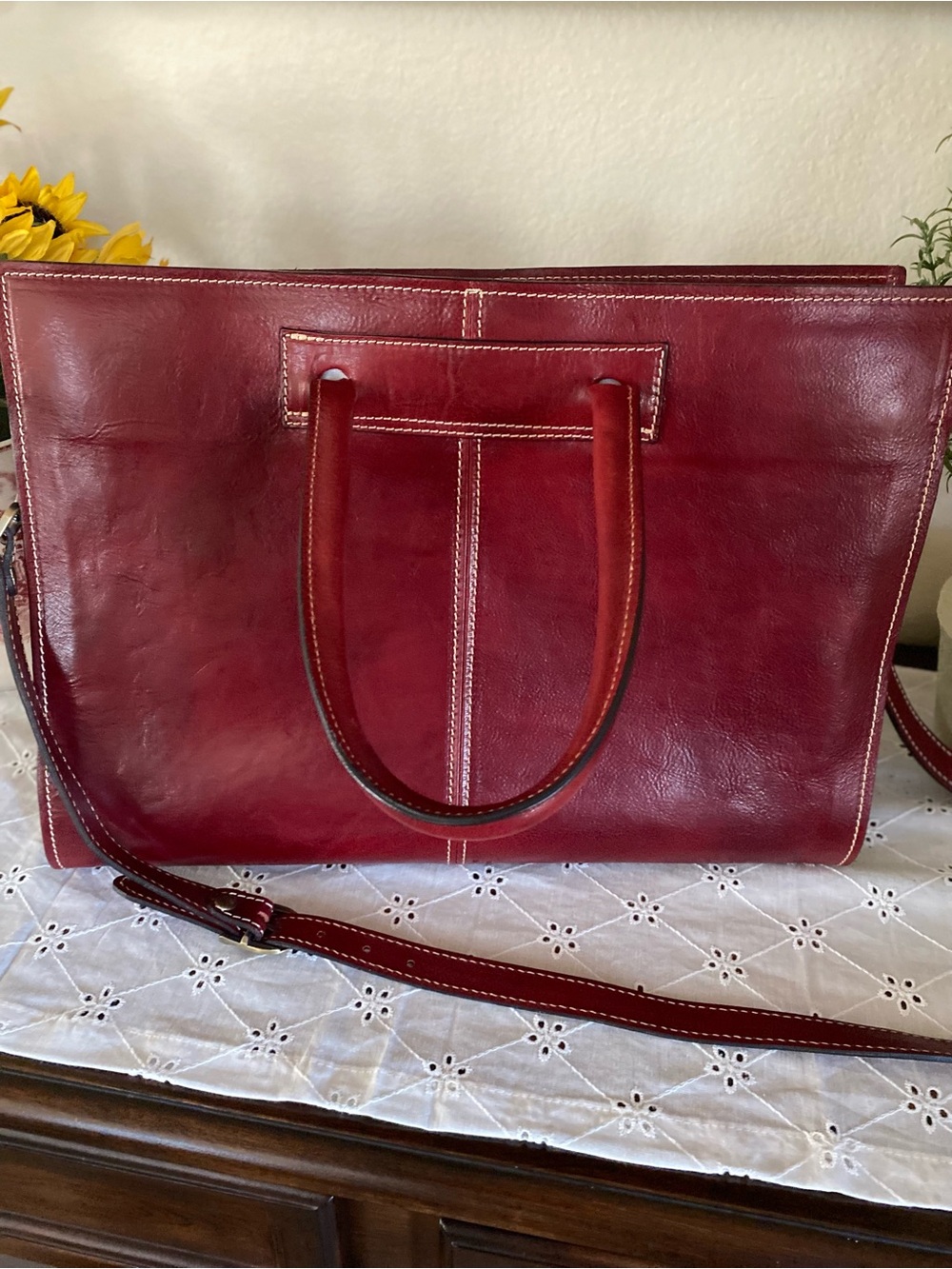 Floto Italian Leather Red/Burgundy Briefcase/ Laptop Bag Crossbody Made in Italy